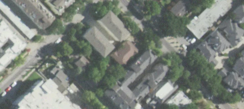 Five-Unit Furnished Apartment Building