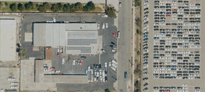 Fenced Flex Space With Work Yard