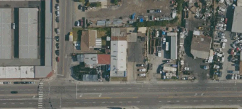 Fenced-Yard Flex Space