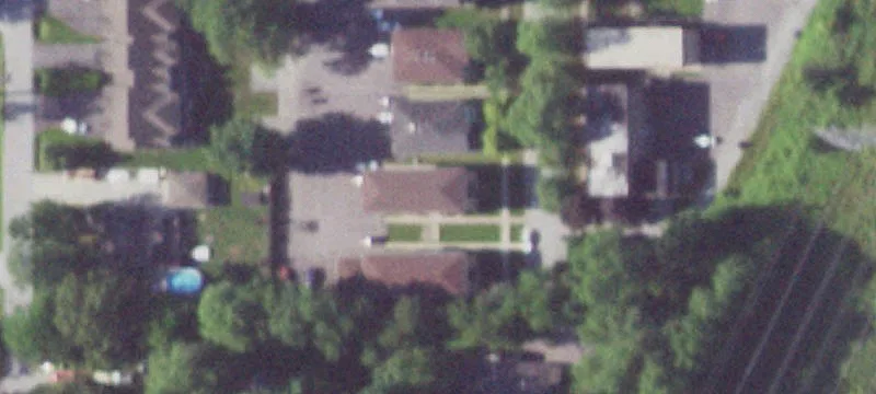 6-Unit Brick Apartment Building