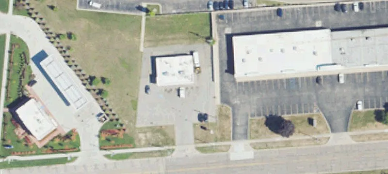 Former 7-11 Convenience Store