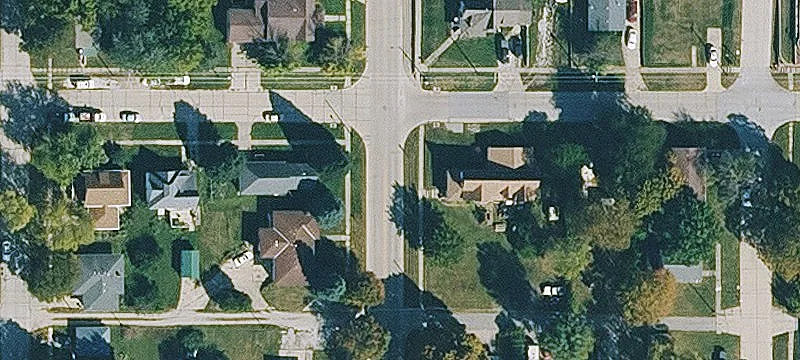 6-Unit Apartment Building with Garage