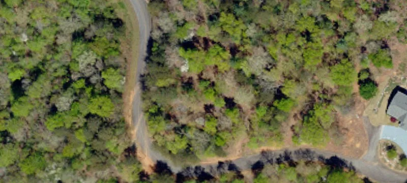 25 Lakes Edge Way, Marietta, SC 29661