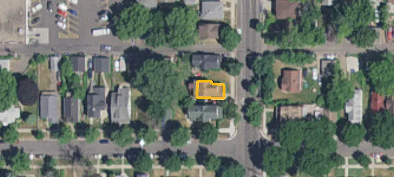 Renovated Duplex with Separate Utilities