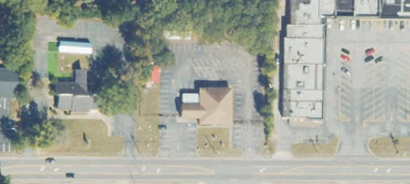 Restaurant and Bar Property