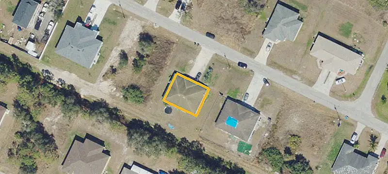Renovated Duplex with Canal-Backed Yard