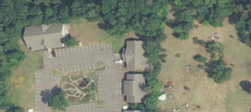 Single-Tenant Office Building