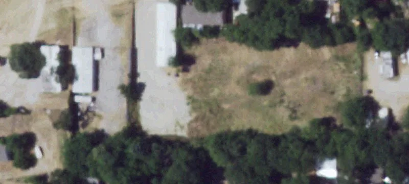 Commercial Land Near Lake