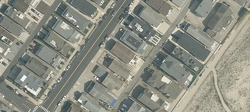 Duplex with Rooftop Deck