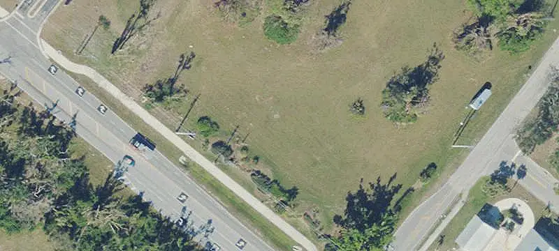 Commercial Land Near Publix