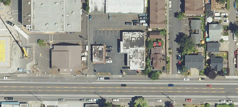 Two-Building Restaurant Property