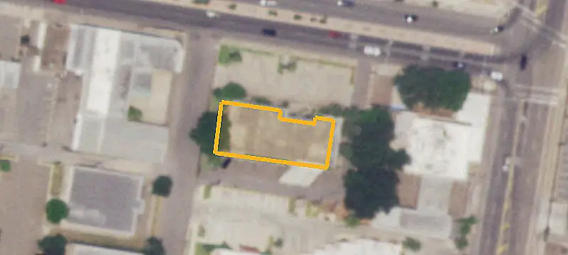 Commercial Land Near E University