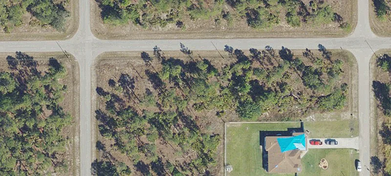 2602 E 13th St, Lehigh Acres, FL 33972