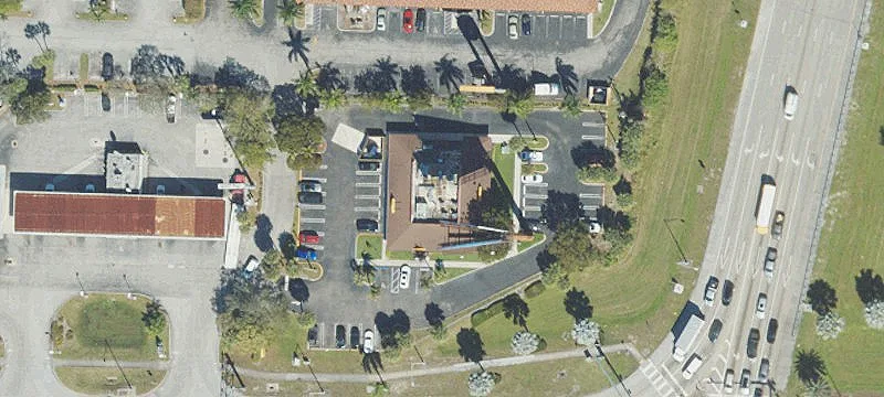 Denny's Breakfast & Diner Building