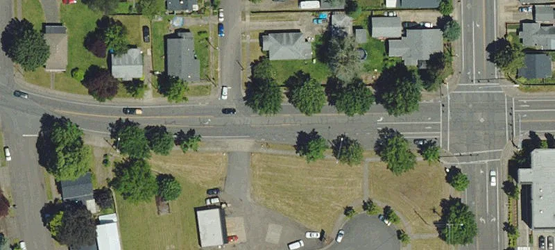 New-Build Duplex with Garages