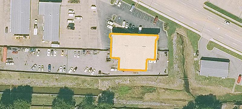 Standalone Warehouse with Overhead Doors