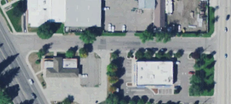Endcap Retail Space