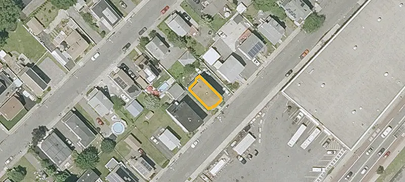 Renovated-Unit Triplex