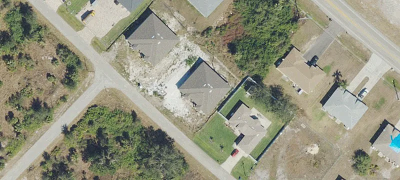 New-Construction Duplex with Garages