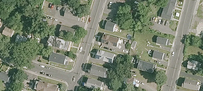 Updated Duplex with Tenant Occupancy