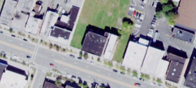 Mixed-Use Property with Expansion Space