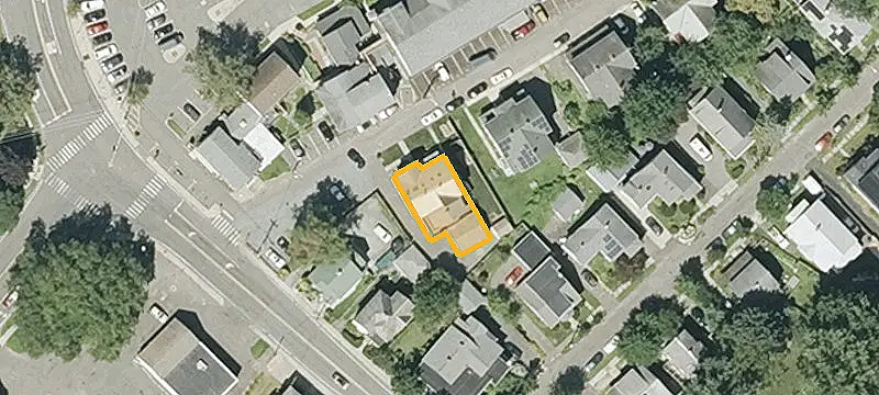 Three-Unit Townhouse Property