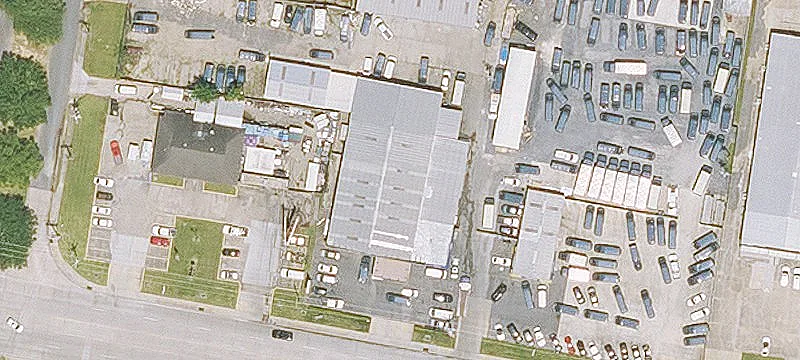 Flex Space With Drive-Through Warehouse