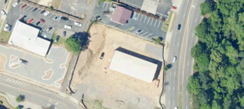 Conventional Restaurant Building