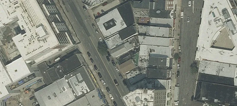 Street-Visible Office Unit