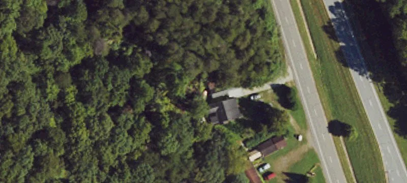 7-Room Motel with Guest Kitchen
