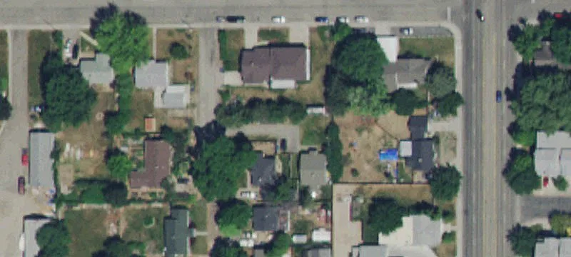 Updated Duplex with Second Kitchen