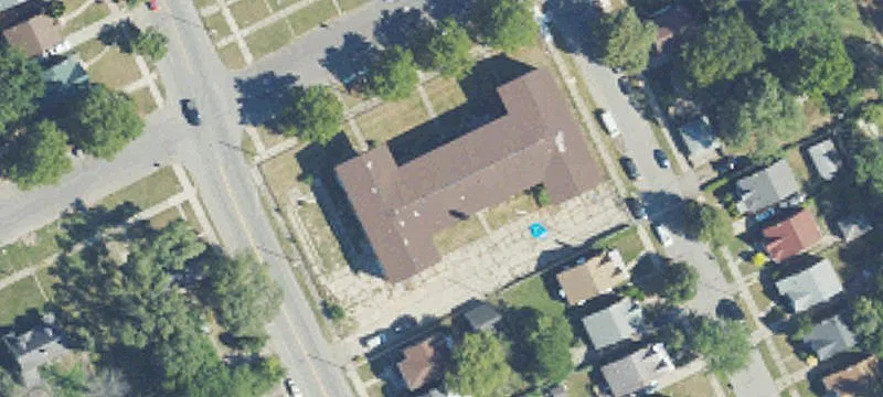 32-Unit Apartment Building
