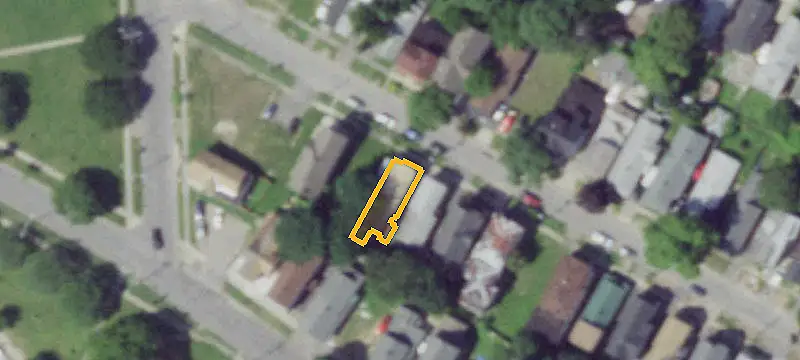 Three-Unit Apartment Building with Separate Meters