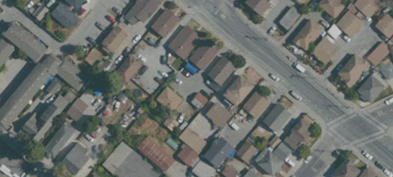 Detached Triplex With Shared Parking