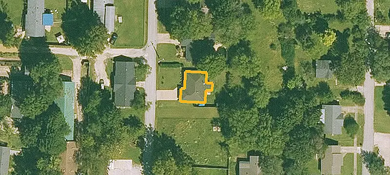 New Construction Duplex with Private Parking