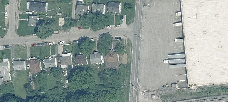 Renovated Triplex with Parking