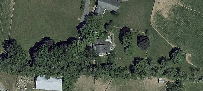 Equestrian Farm with Historic Barn