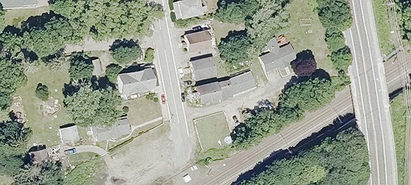 6-Unit Apartment Building