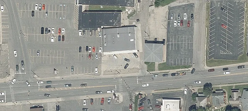 Retail Space with Ample Parking