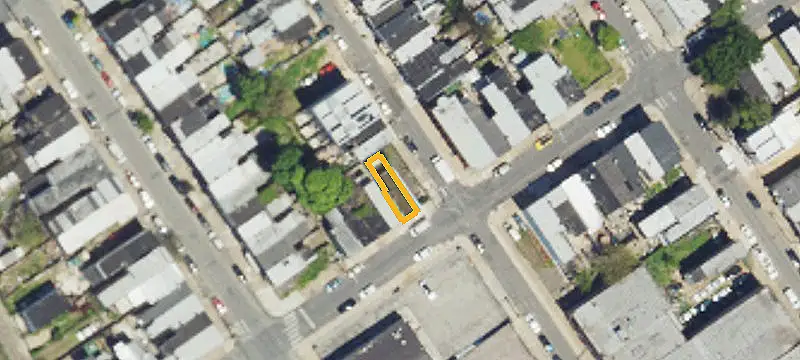 2818 Amber St, Philadelphia, PA 19134