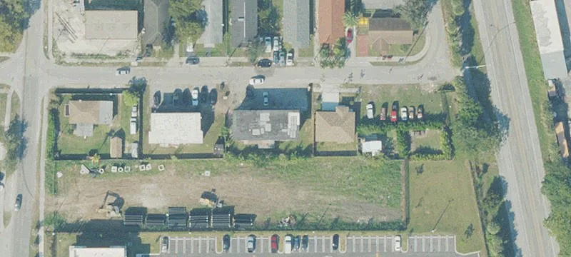 16-Unit Apartment Buildings