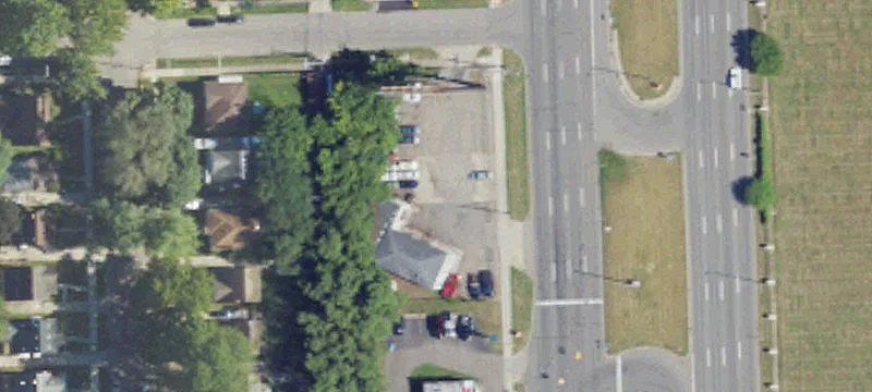 Automotive Commercial Building