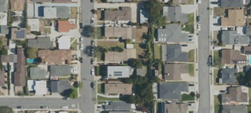 Three-Unit El Segundo Triplex