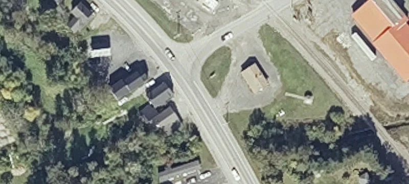 Drive-Through Restaurant Building