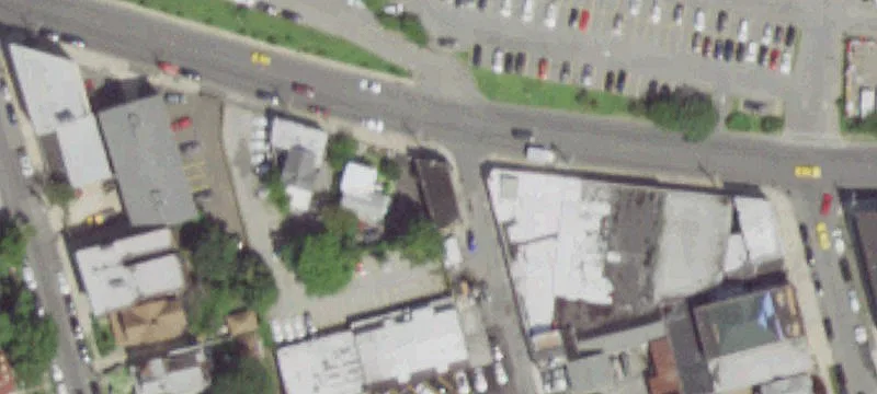 Corner Brick Bar & Lounge