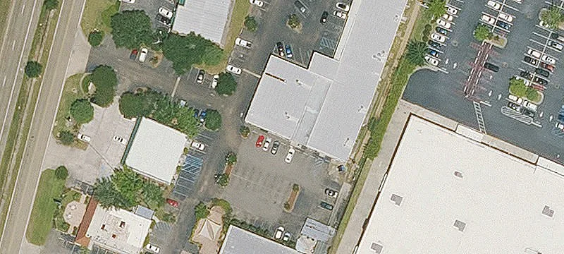 Multi-Suite Retail Space