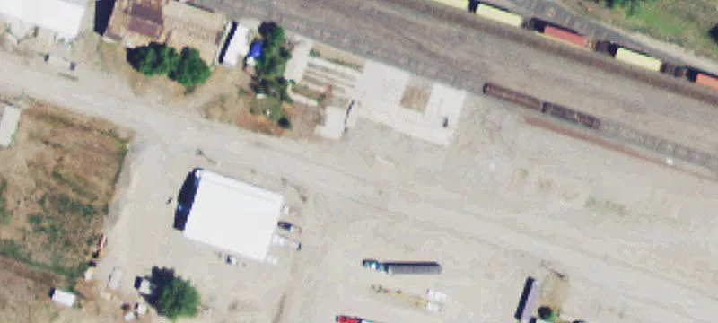 Warehouse with Overhead Doors
