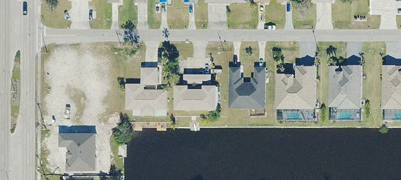 Gulf-Access Duplex with Garages