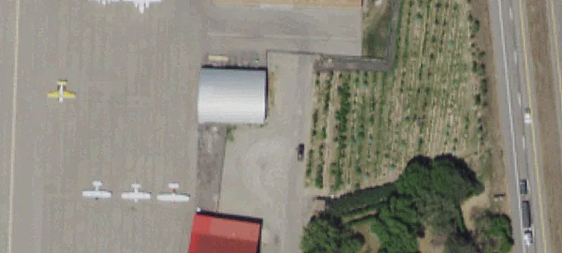 Airport T-Hangar