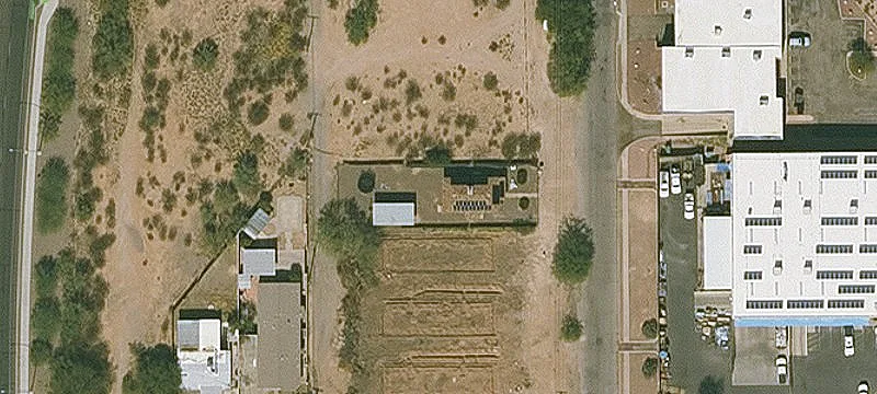 Newer Duplex Near University